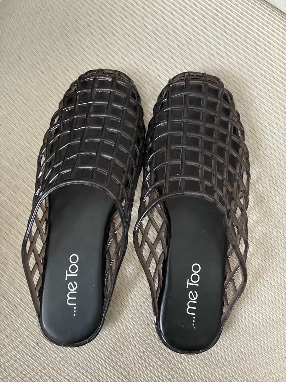 me too Black Jelly Slip-On